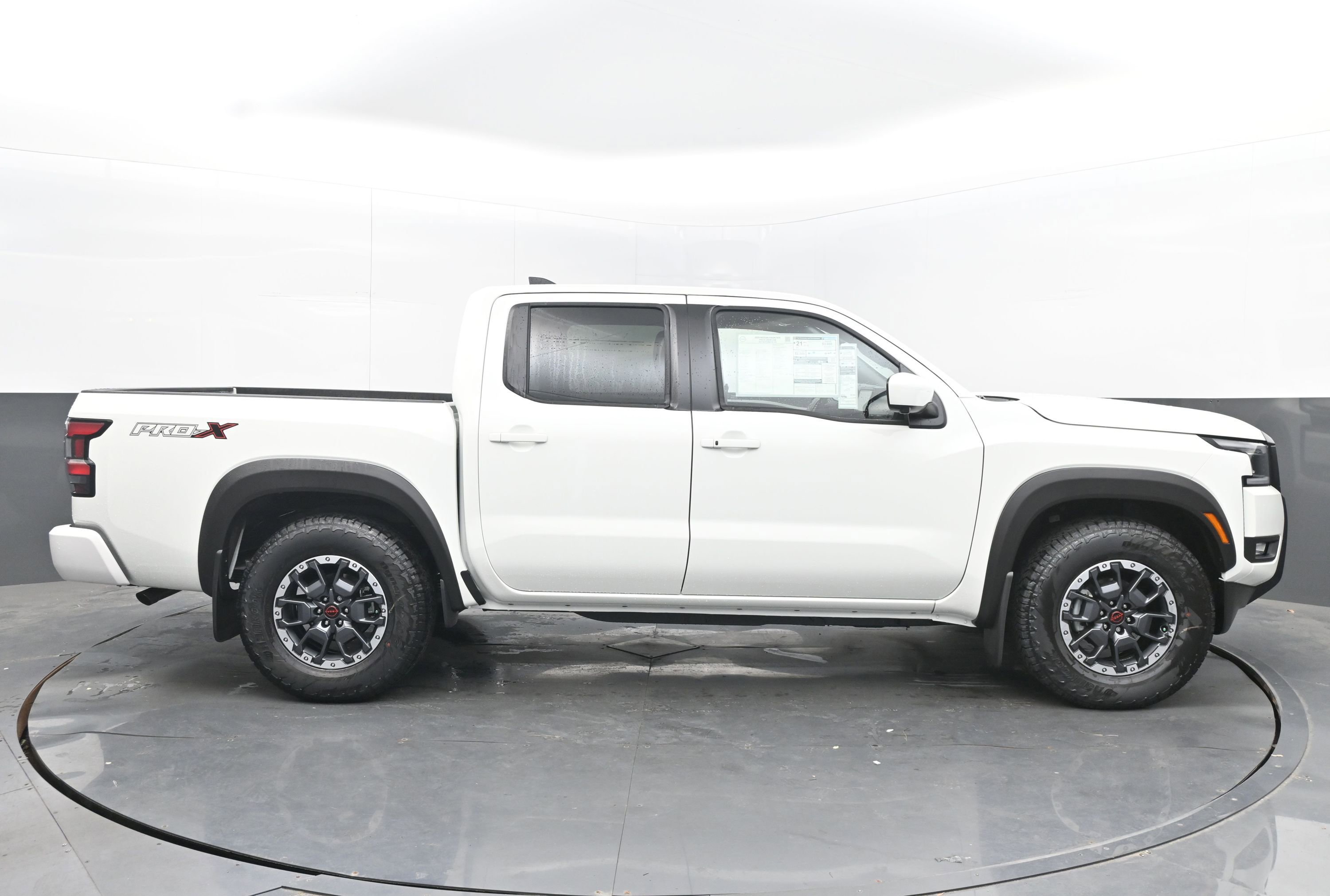 New 2025 Nissan Frontier Pro-X w/ Pro Premium Package image 8