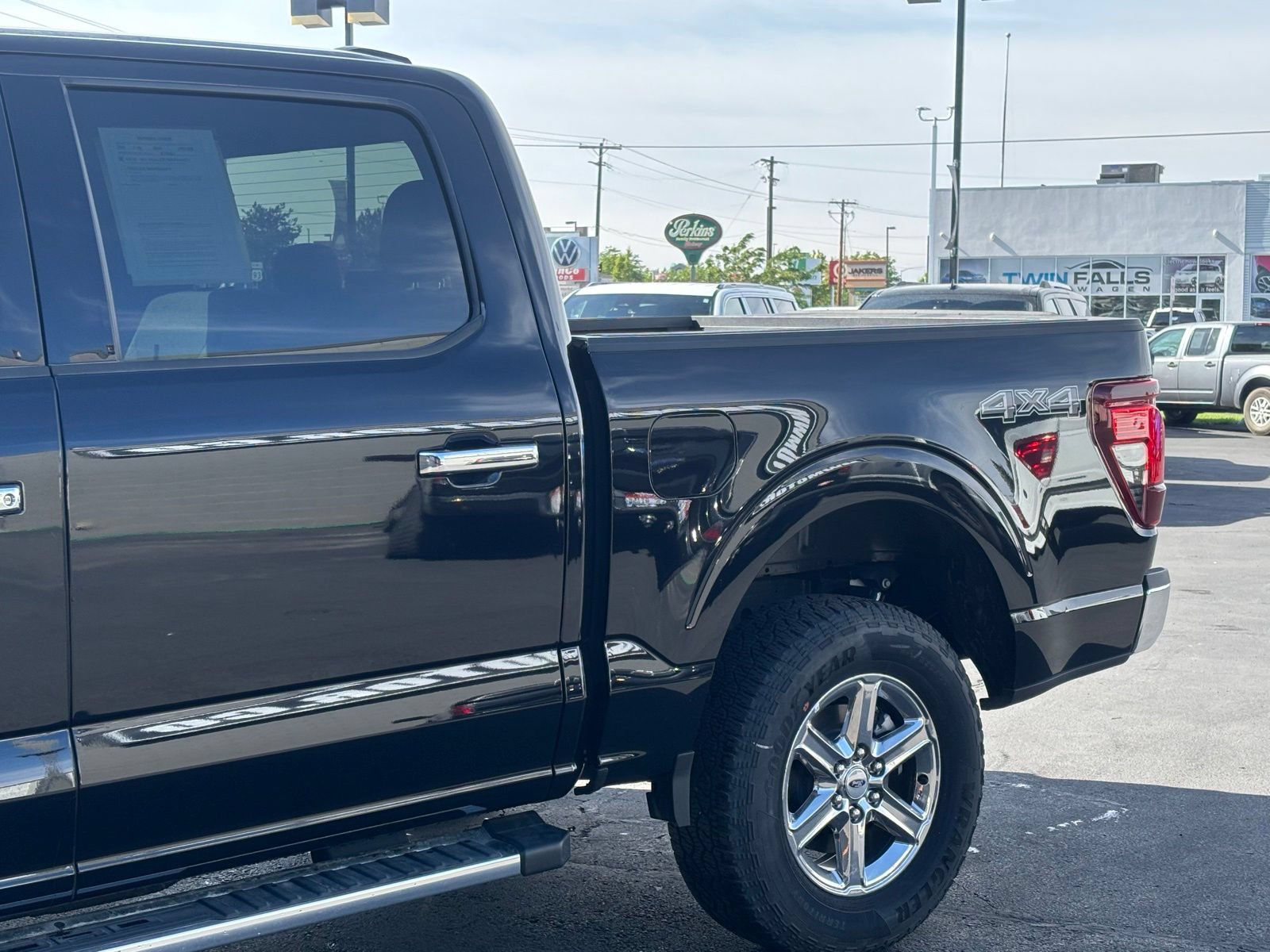 Used 2024 Ford F150 XLT w/ Mobile Office Package AWD/4WD image 5