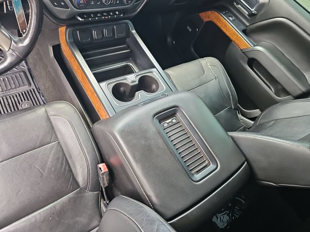 Used 2018 Chevrolet Silverado 2500 High Country w/ Duramax Plus Package AWD/4WD image 25