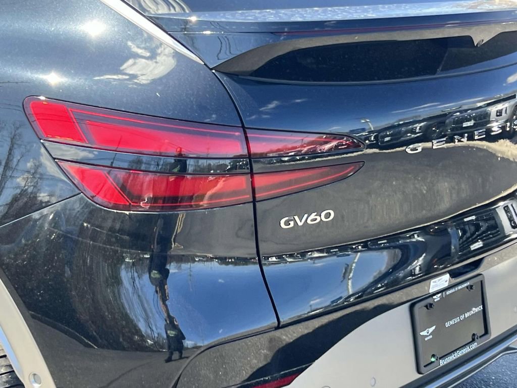 New 2024 Genesis GV60 Advanced image 11