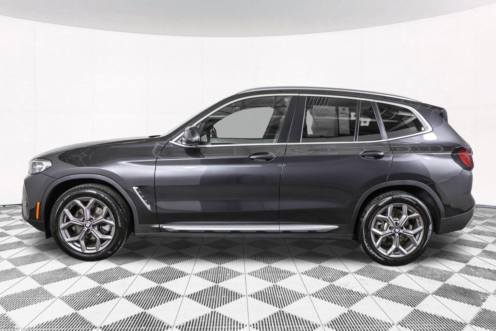 Used 2023 BMW X3 xDrive30i w/ Convenience Package image 19