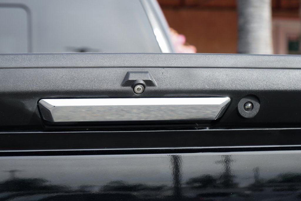 Used 2017 Ford F350 Lariat w/ Lariat Value Package image 47