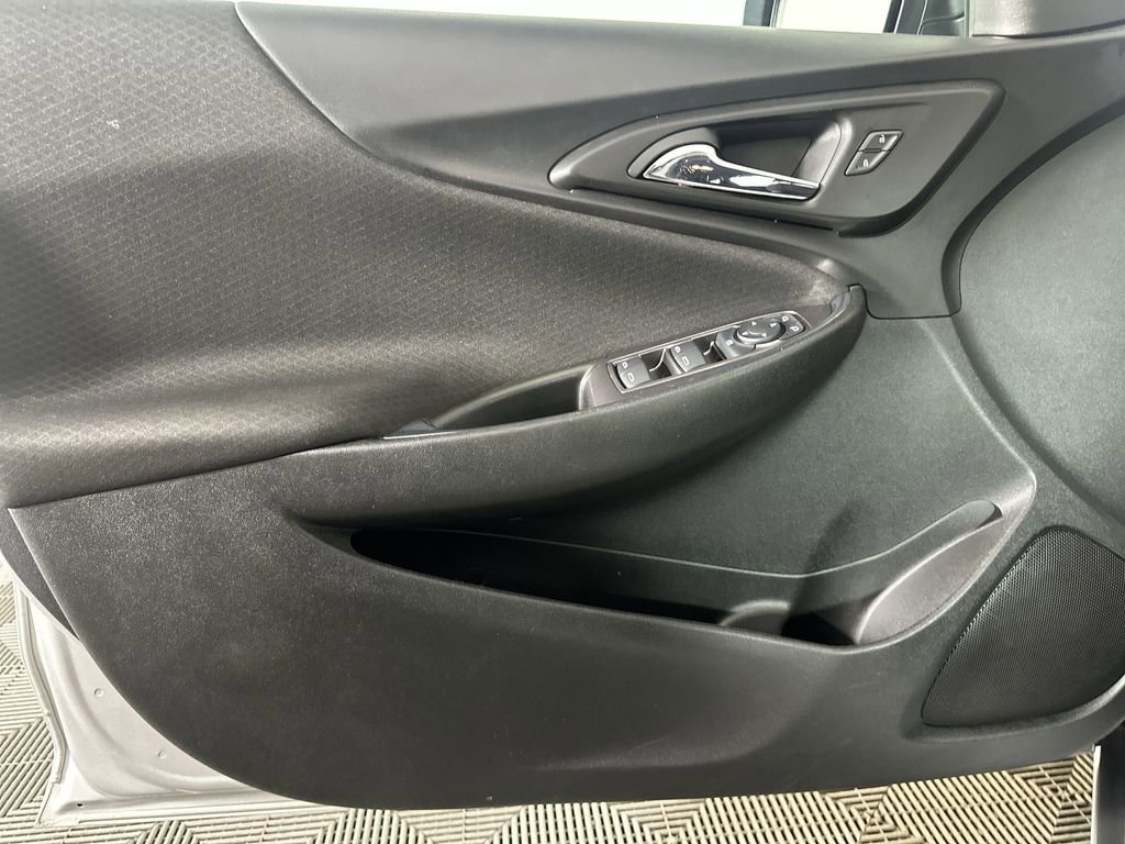 Certified 2022 Chevrolet Malibu LT FWD image 24