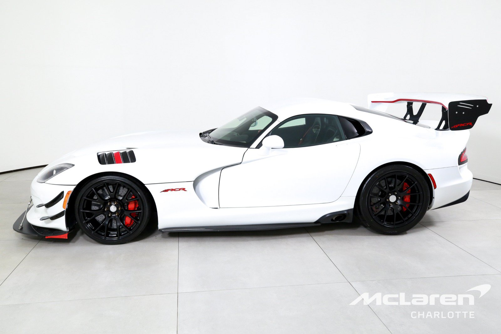 Used 2017 Dodge Viper ACR w/ Extreme Aero Package RWD image 5