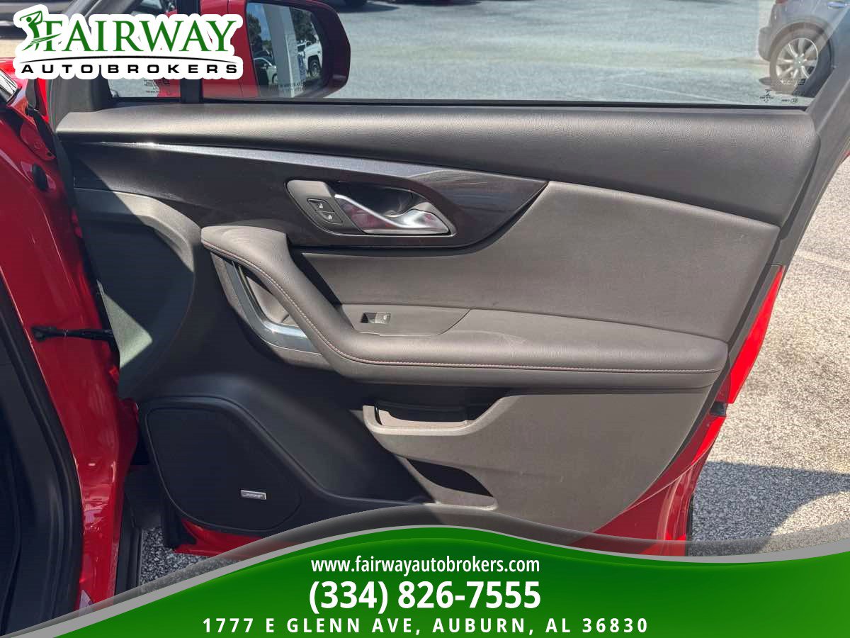 Used 2019 Chevrolet Blazer RS FWD image 31