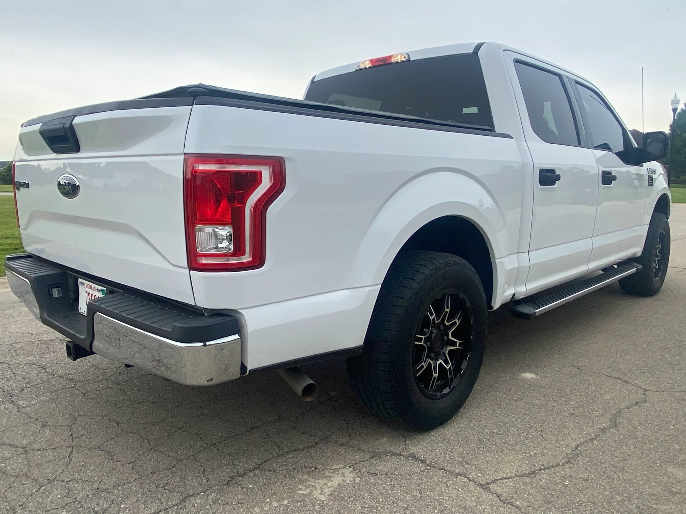 Used 2016 Ford F150 XLT RWD image 6