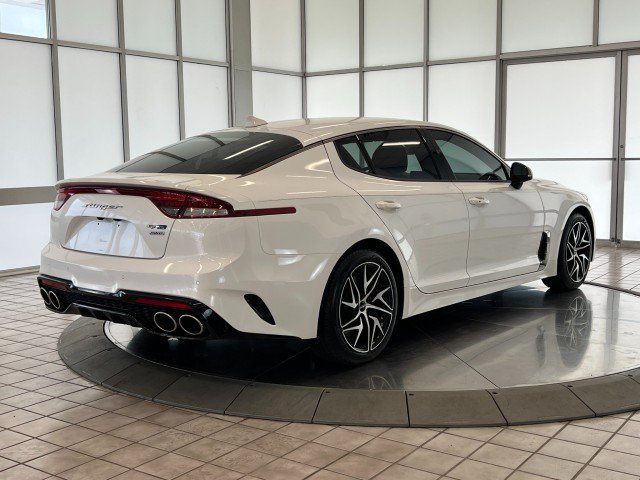 Used 2022 Kia Stinger GT-Line AWD/4WD image 7