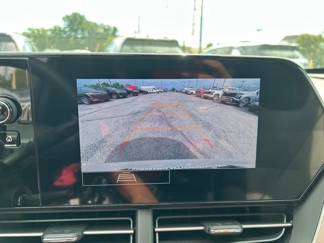 New 2026 Chevrolet Trax RS w/ Sunroof Package FWD image 21