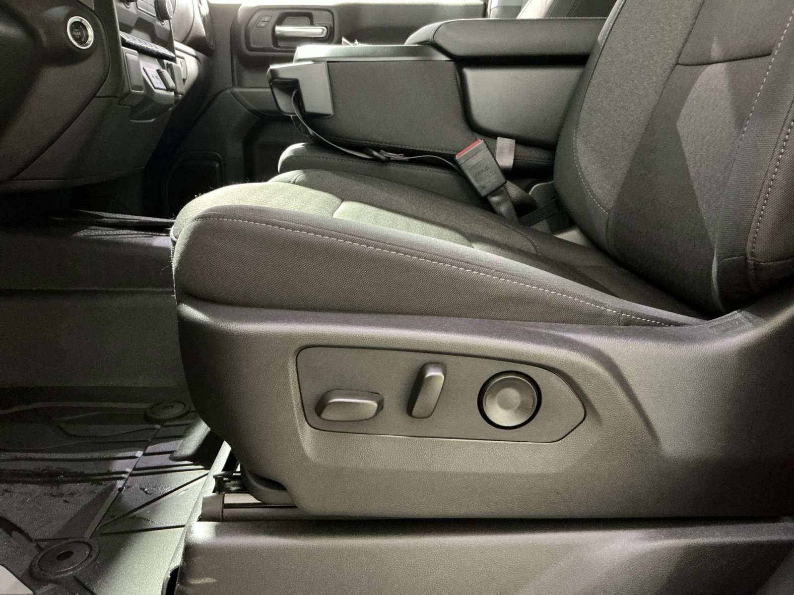 New 2026 Chevrolet Silverado 1500 Custom image 22