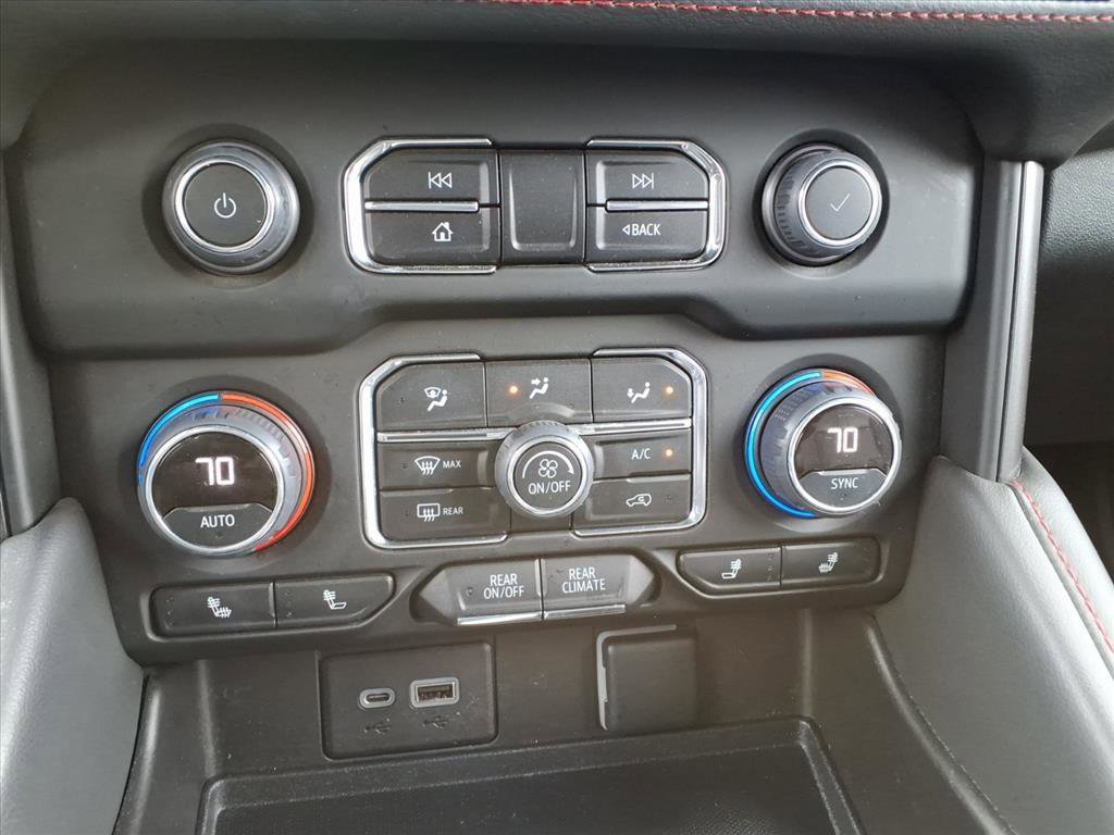 Used 2022 Chevrolet Tahoe RST w/ Luxury Package image 20