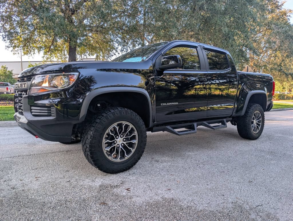 Used 2022 Chevrolet Colorado ZR2 AWD/4WD image 3