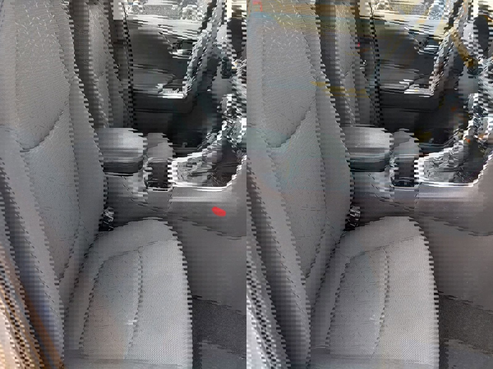 Used 2024 Toyota RAV4 XLE image 24