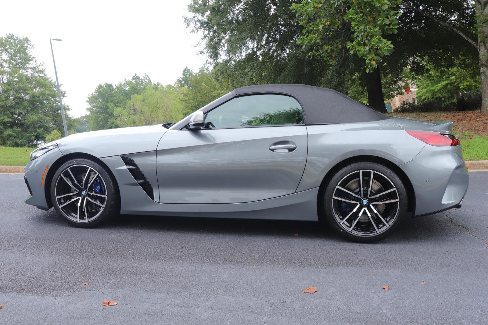 New 2026 BMW Z4 M40i w/ Premium Package image 5