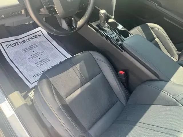 Used 2025 Toyota Camry XSE w/ Premium Package AWD/4WD image 10