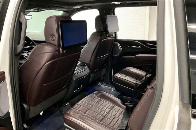 Used 2022 Cadillac Escalade ESV Sport Platinum image 31