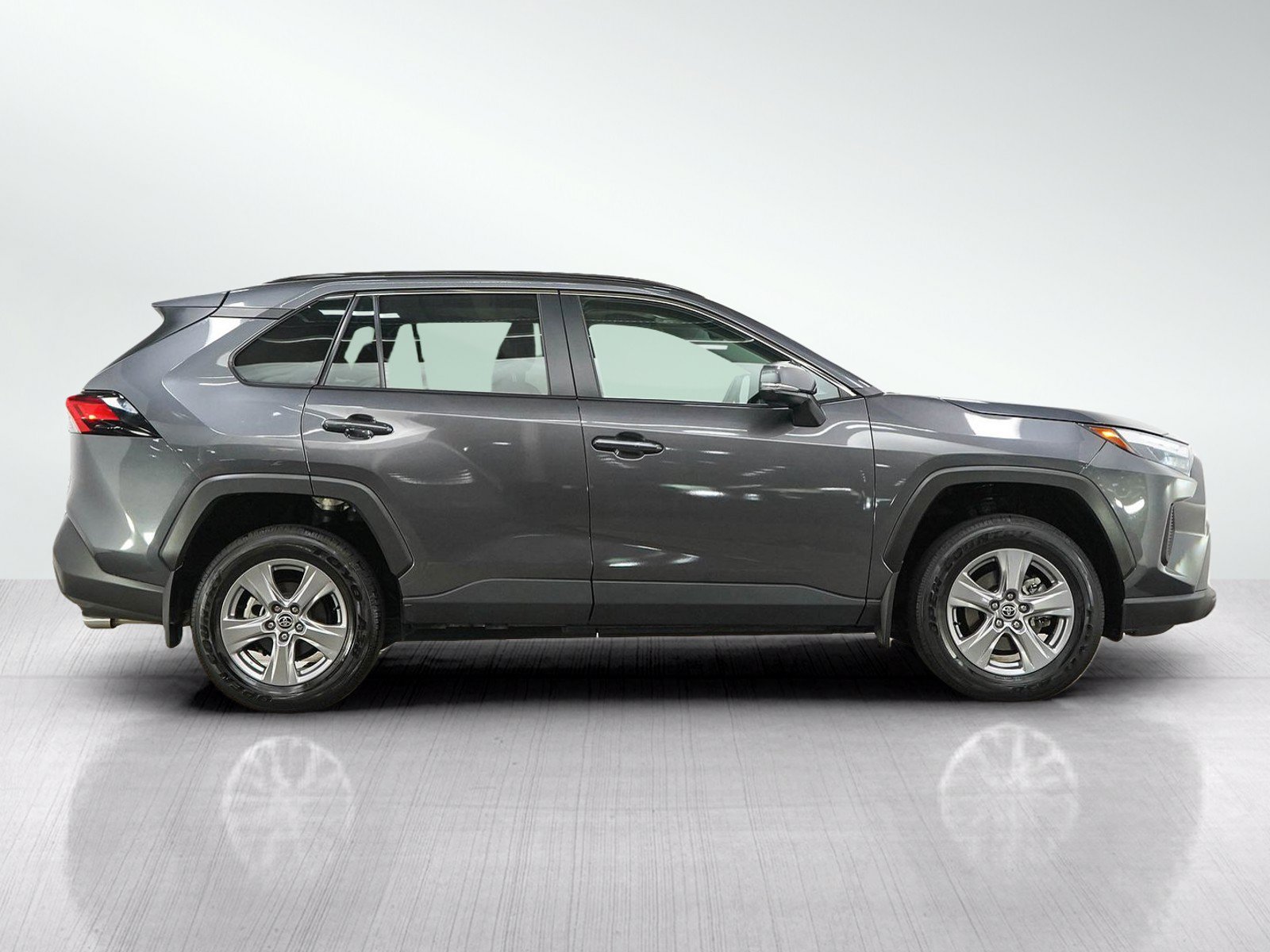 Used 2023 Toyota RAV4 XLE w/ Convenience Package AWD/4WD image 6