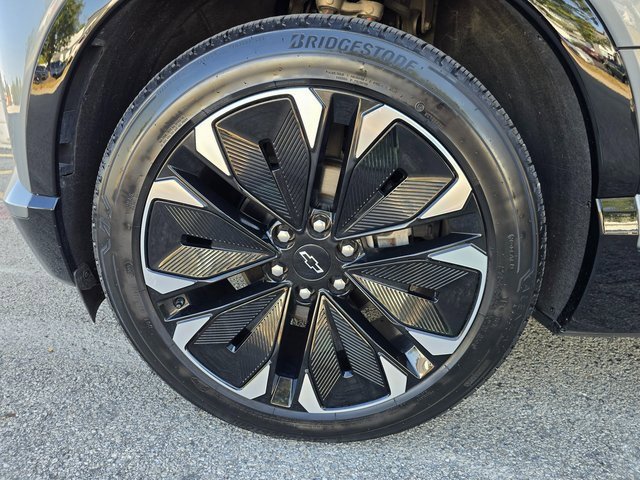 Used 2024 Chevrolet Blazer EV RS image 16