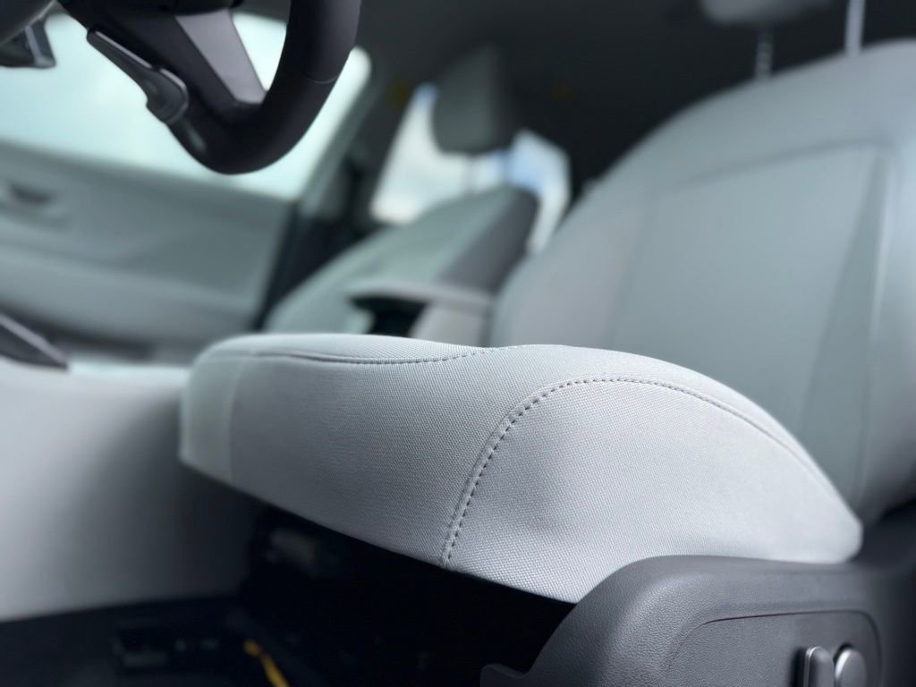 New 2025 Hyundai Kona SEL image 28