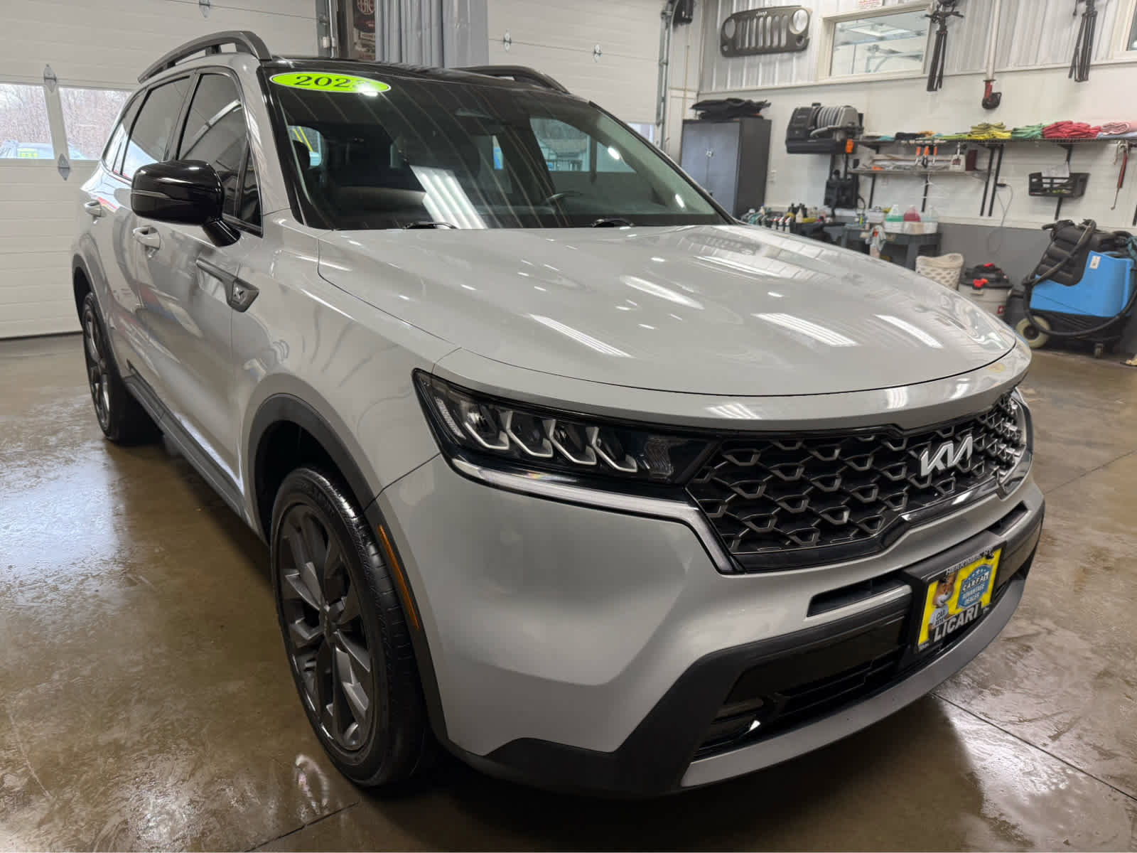 Used 2023 Kia Sorento X-Line EX AWD/4WD image 3