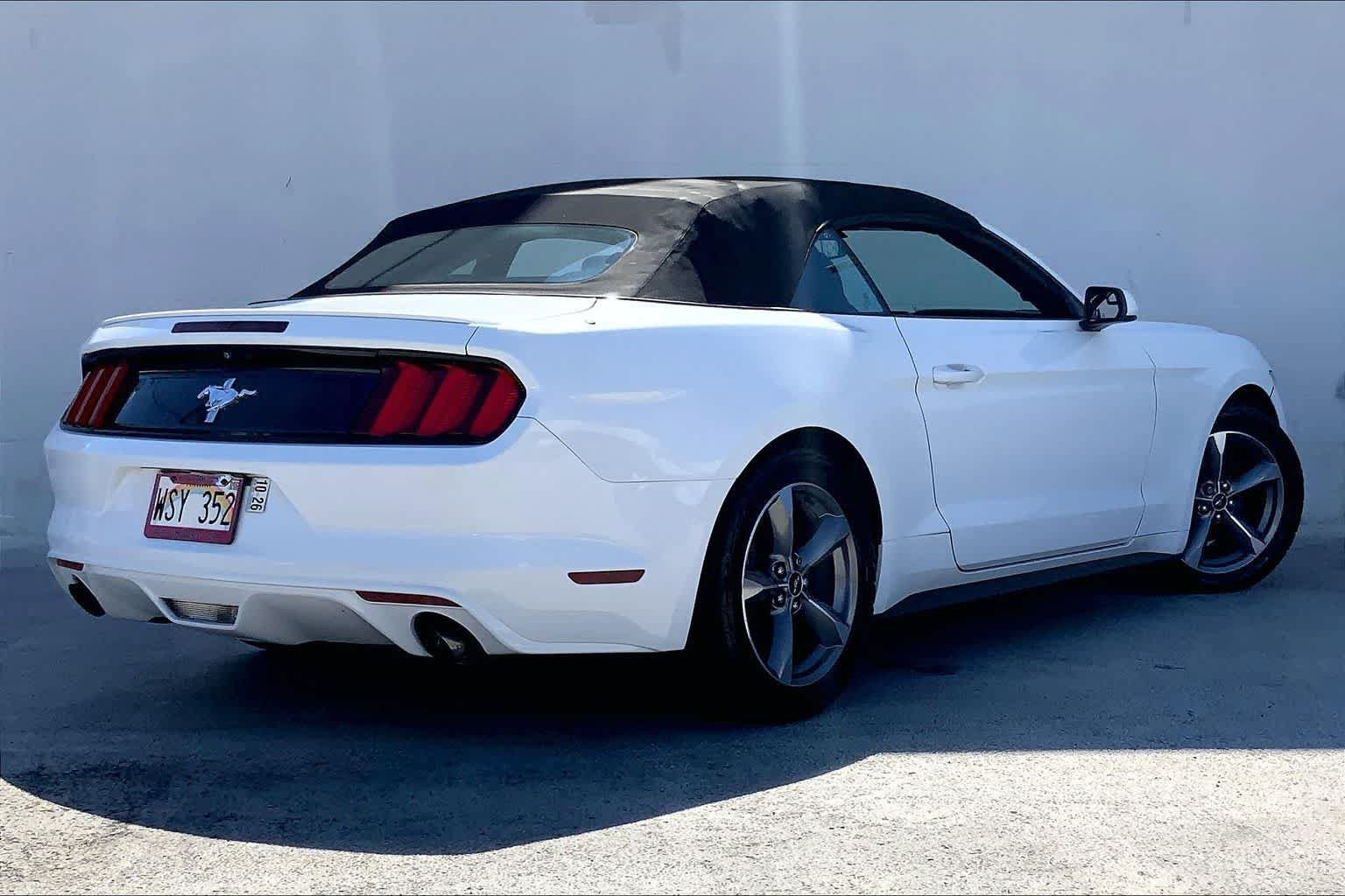 Used 2017 Ford Mustang Convertible w/ Equipment Group 051A RWD image 21