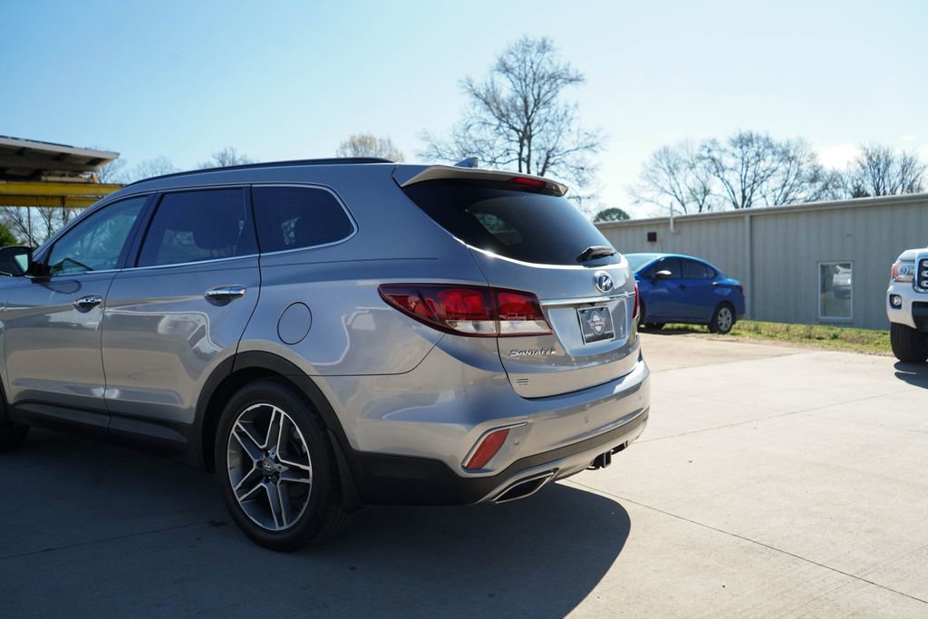 Used 2017 Hyundai Santa Fe SE Ultimate w/ SE Ultimate Tech Package 03 image 15