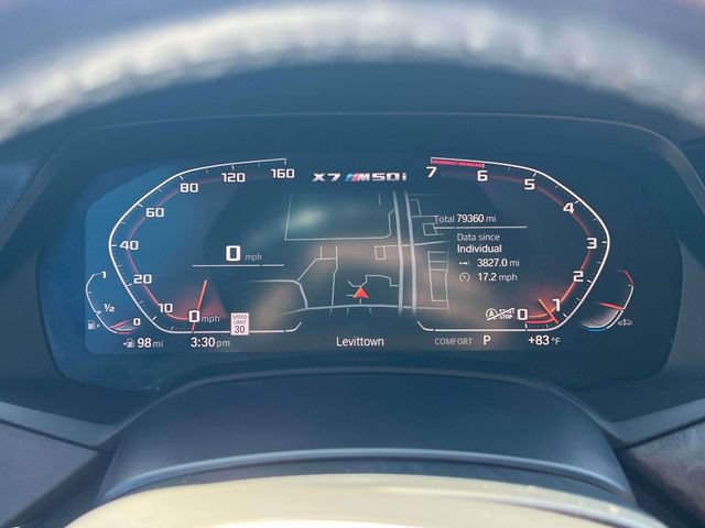 Used 2020 BMW X7 M50i w/ Dynamic Handling Package AWD/4WD image 36