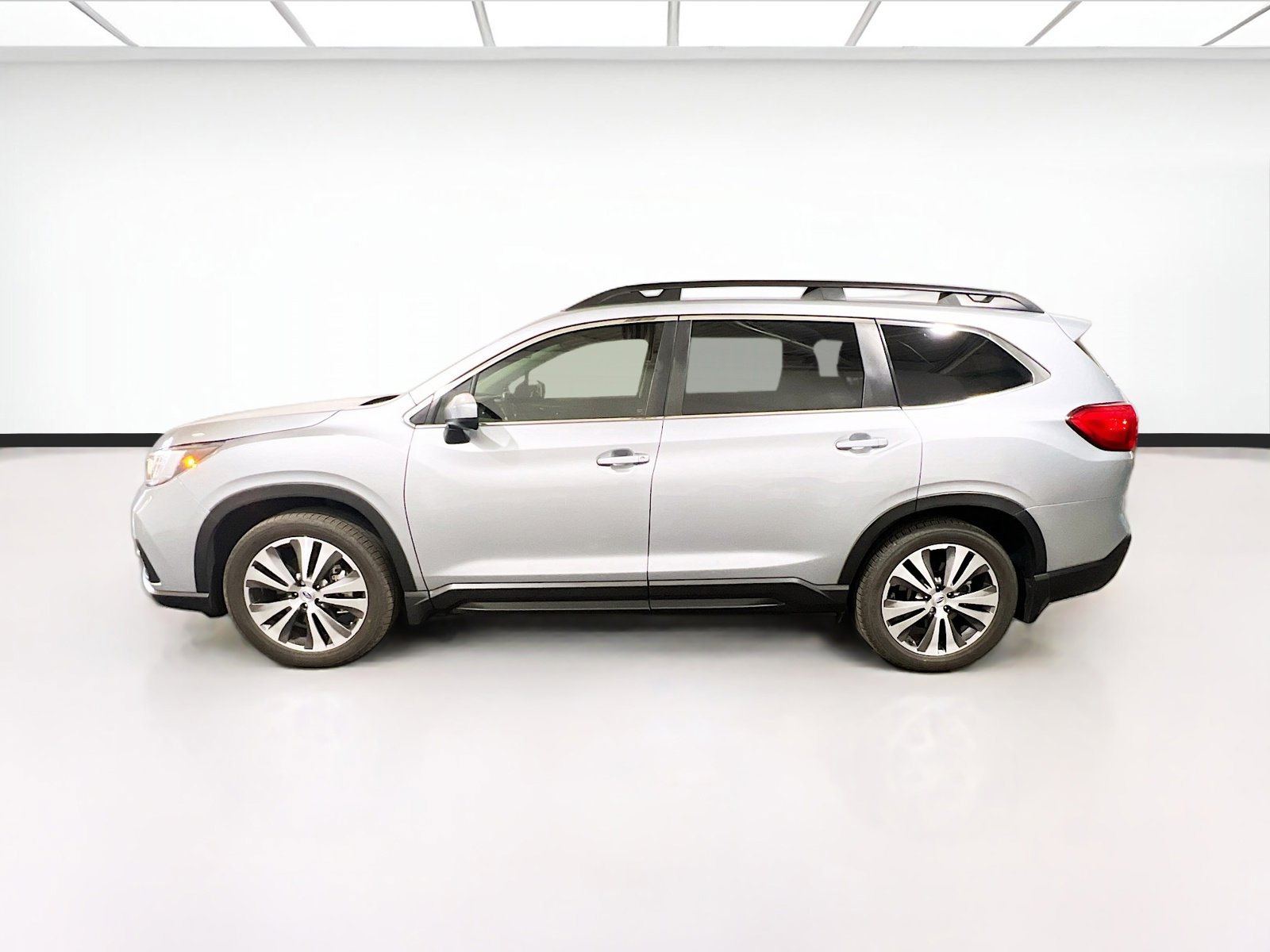 Used 2019 Subaru Ascent Premium image 24