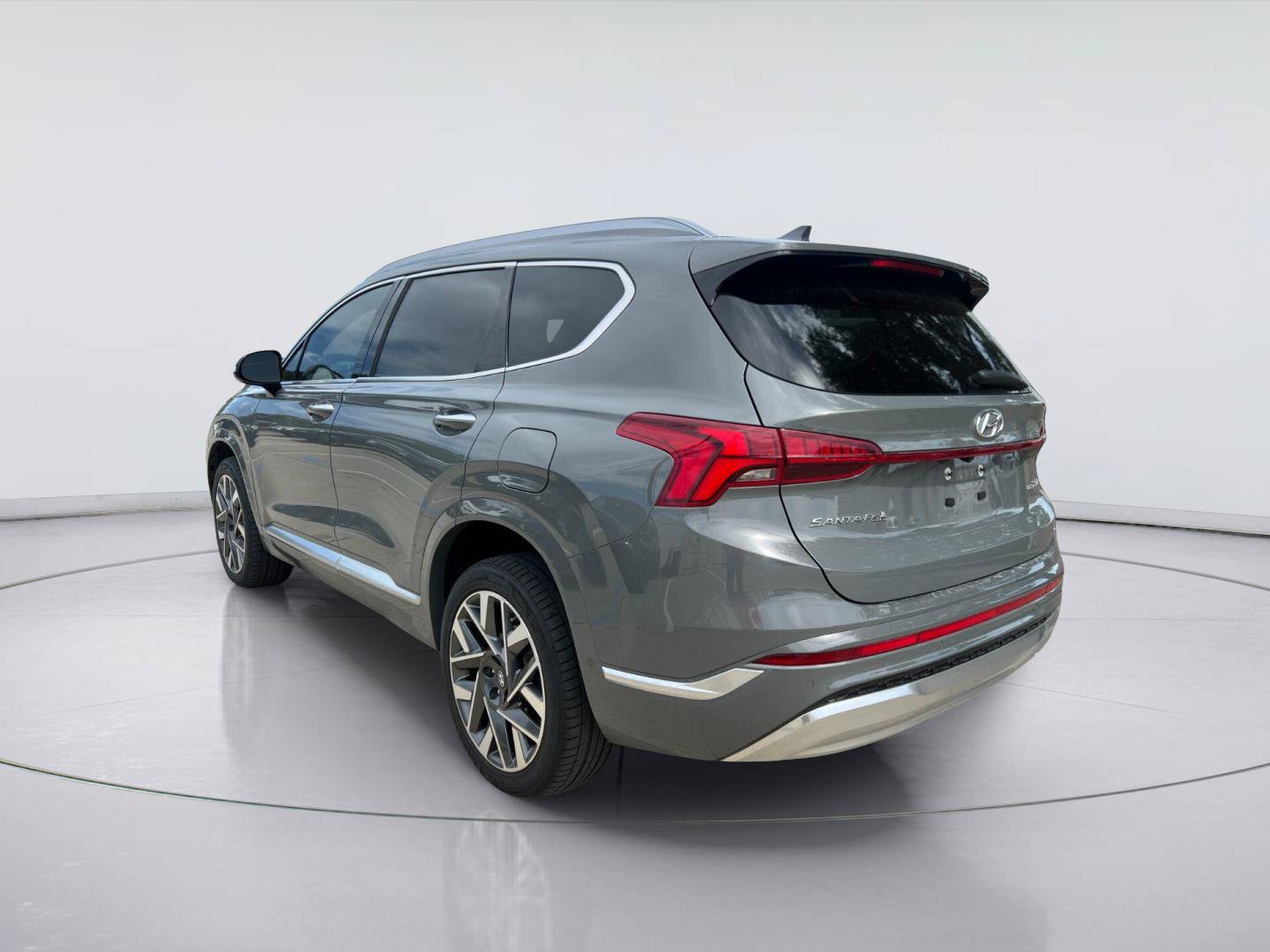 Used 2021 Hyundai Santa Fe Calligraphy AWD/4WD image 5