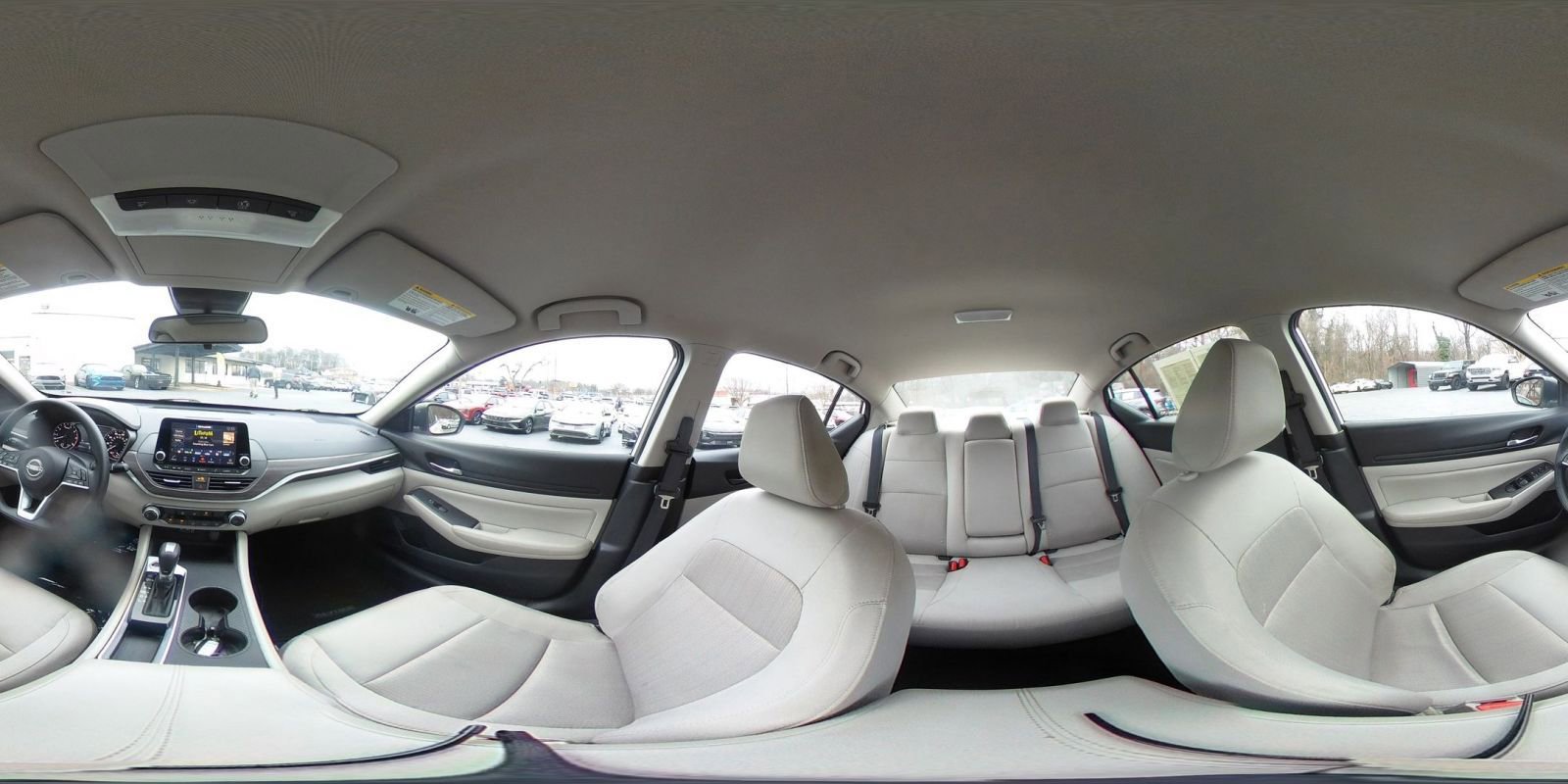 Used 2025 Nissan Altima 2.5 SV image 36