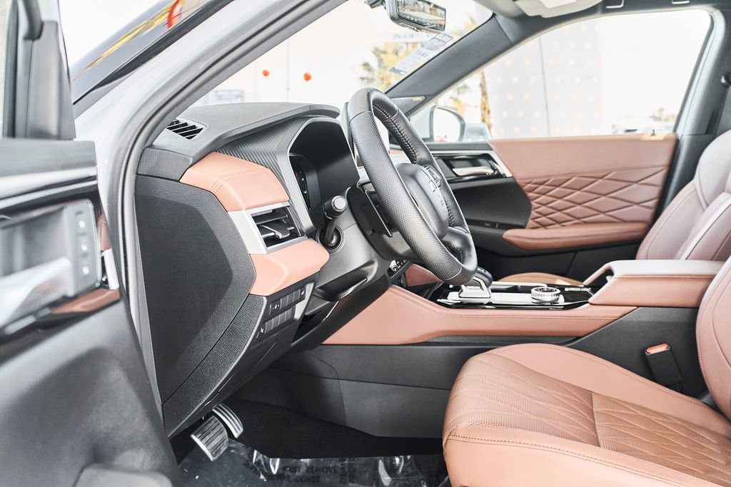 Used 2025 Mitsubishi Outlander SEL AWD/4WD image 18