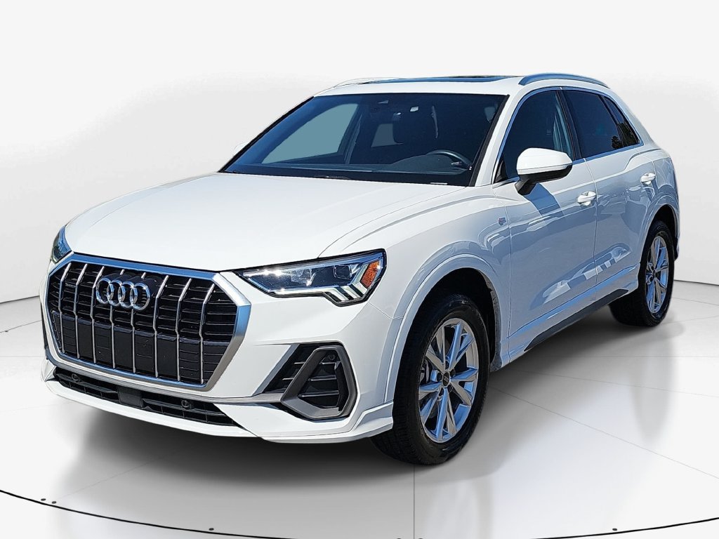 Used 2025 Audi Q3 2.0T Premium AWD/4WD image 11