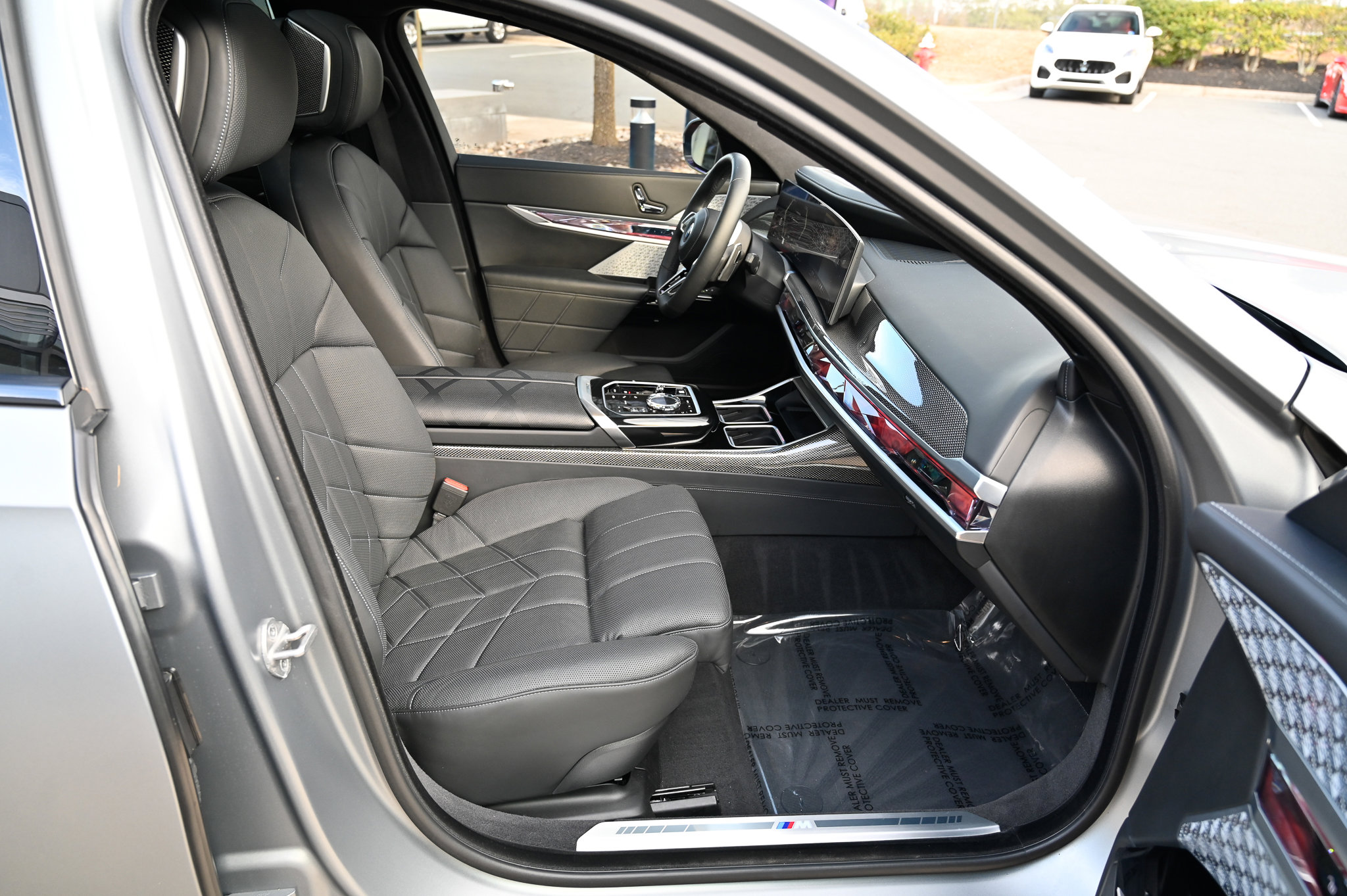 Used 2023 BMW 760i xDrive 760i xDrive image 62