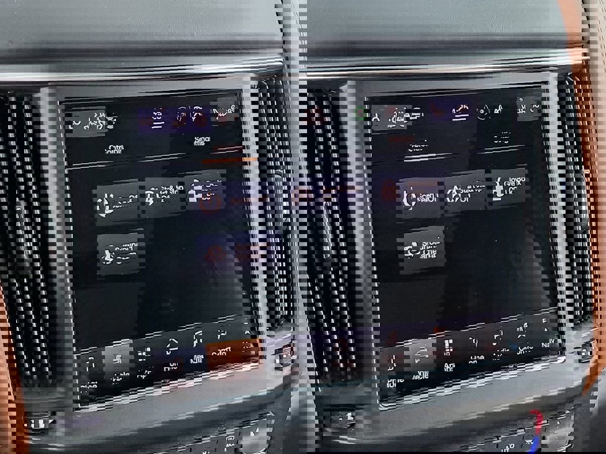 Used 2021 Maserati Levante S GranSport image 30