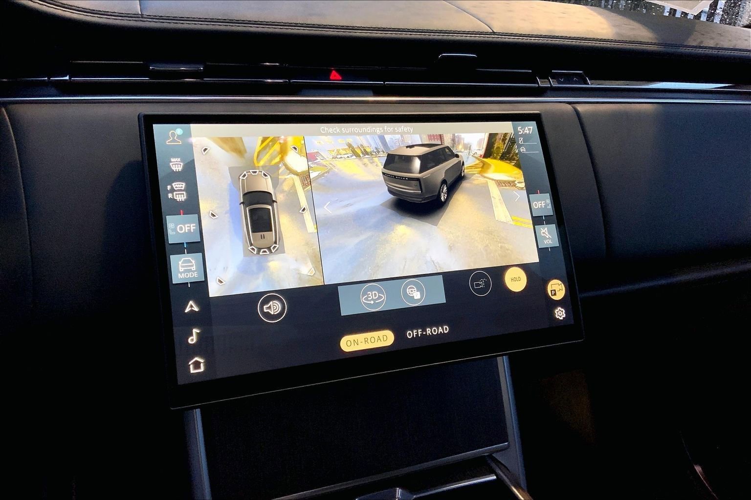 Used 2024 Land Rover Range Rover SE image 26