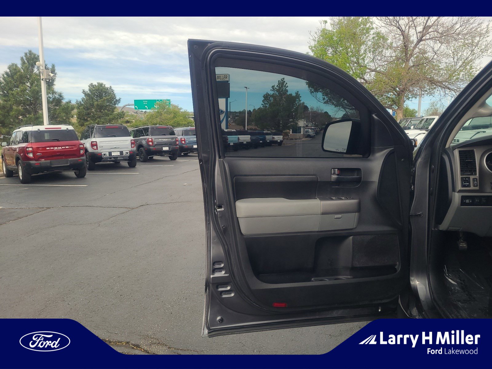 Used 2013 Toyota Tundra 4x4 Double Cab image 13