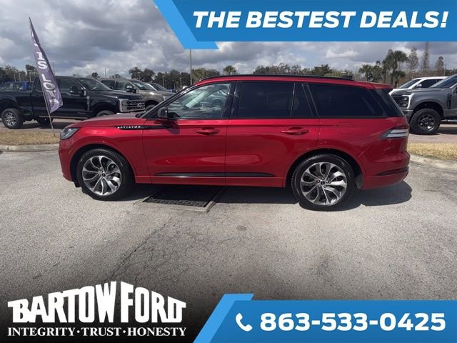 Used 2025 Lincoln Aviator 2WD w/ Jet Appearance Package image 8