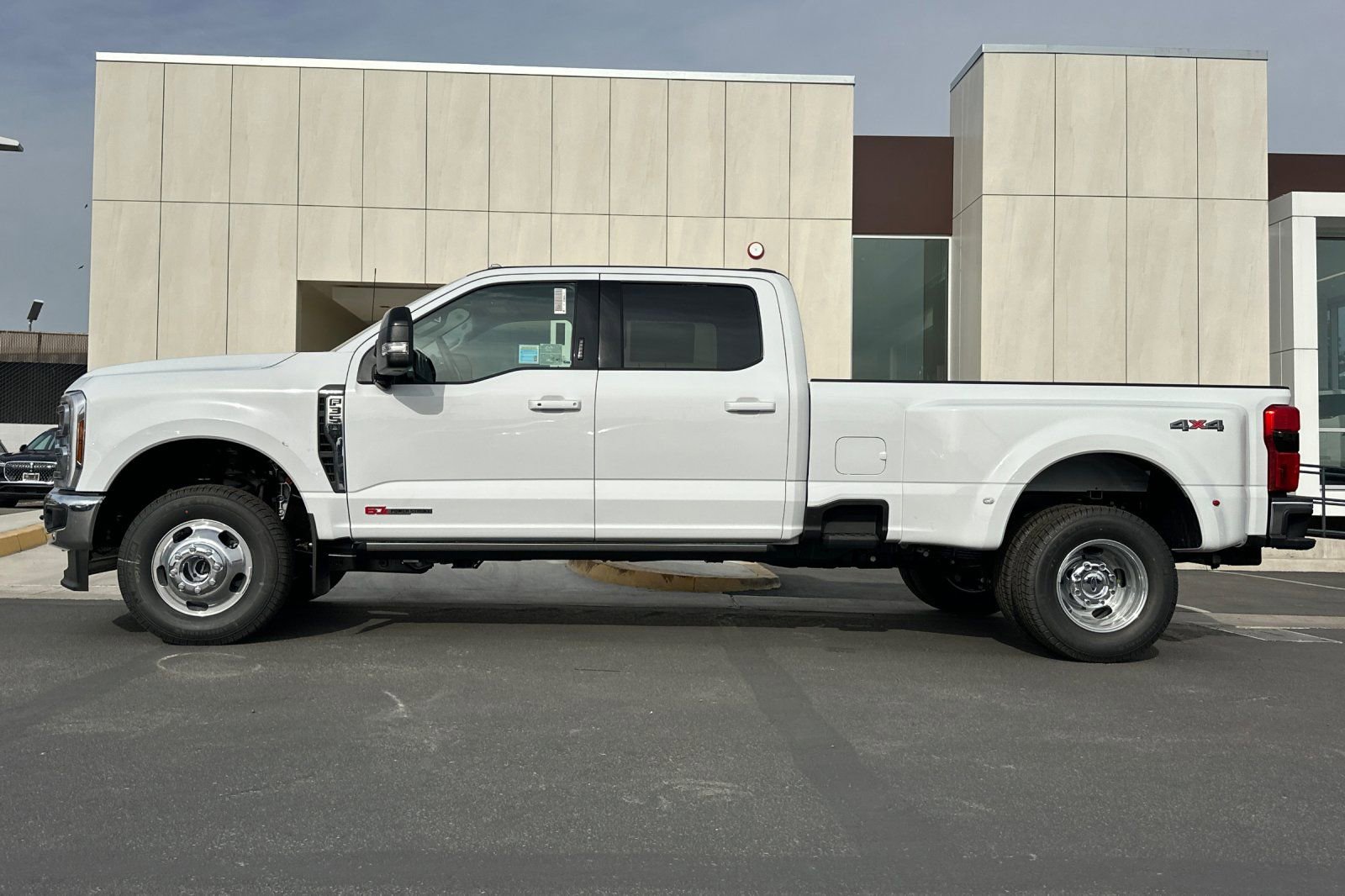 New 2026 Ford F350 Lariat w/ Lariat Ultimate Package image 6