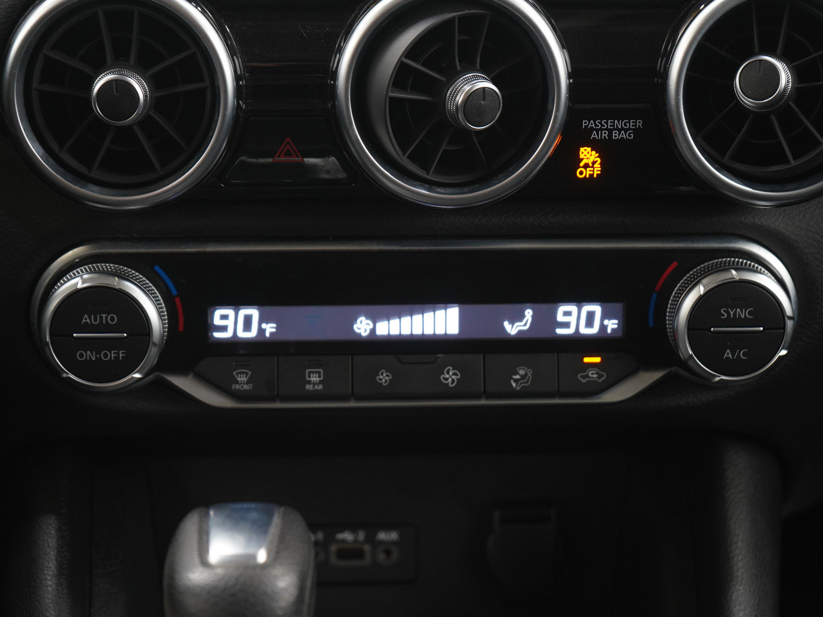 Used 2020 Nissan Sentra SV w/ Trunk Package image 16