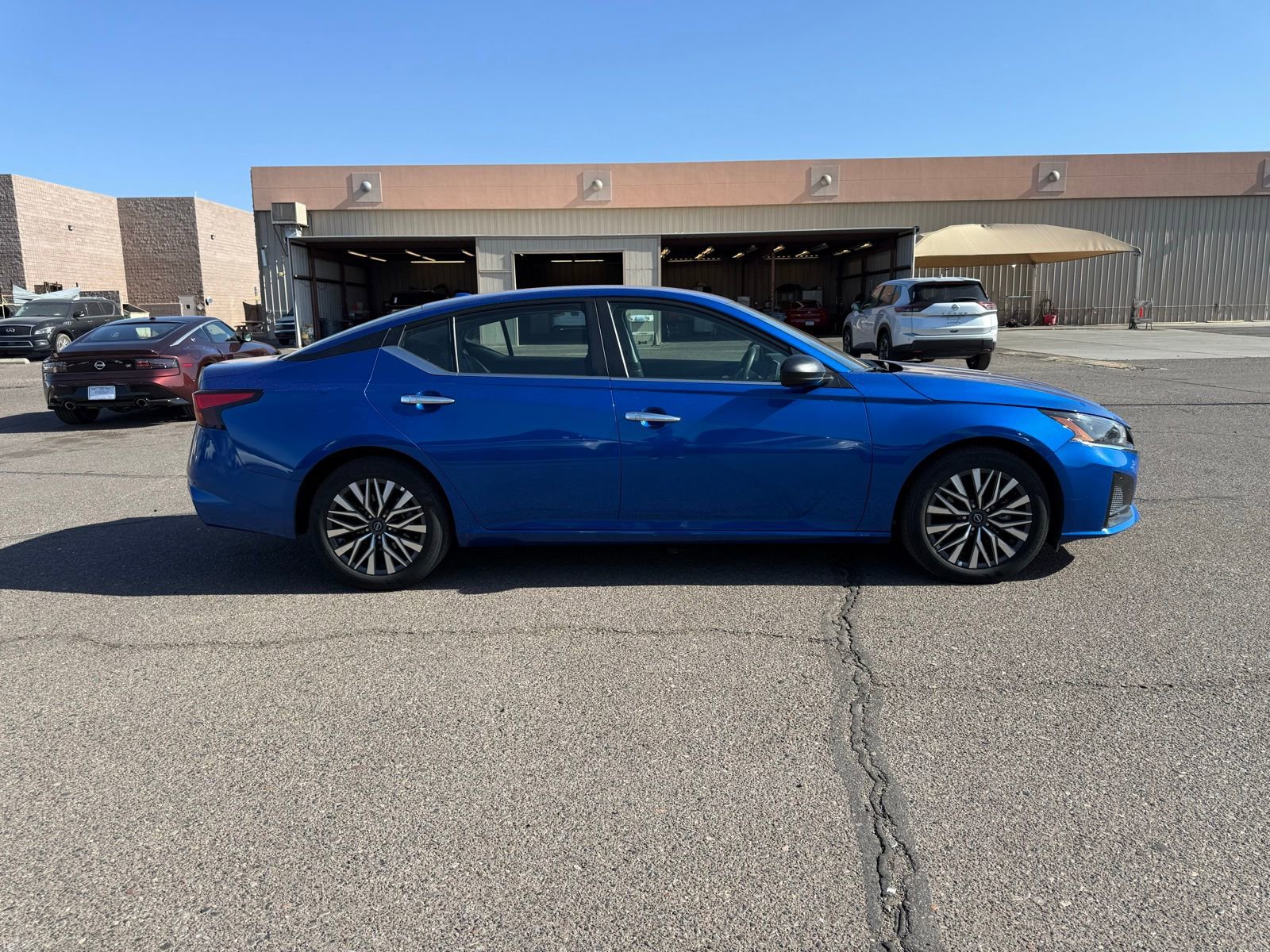 Certified 2025 Nissan Altima 2.5 SV FWD image 4