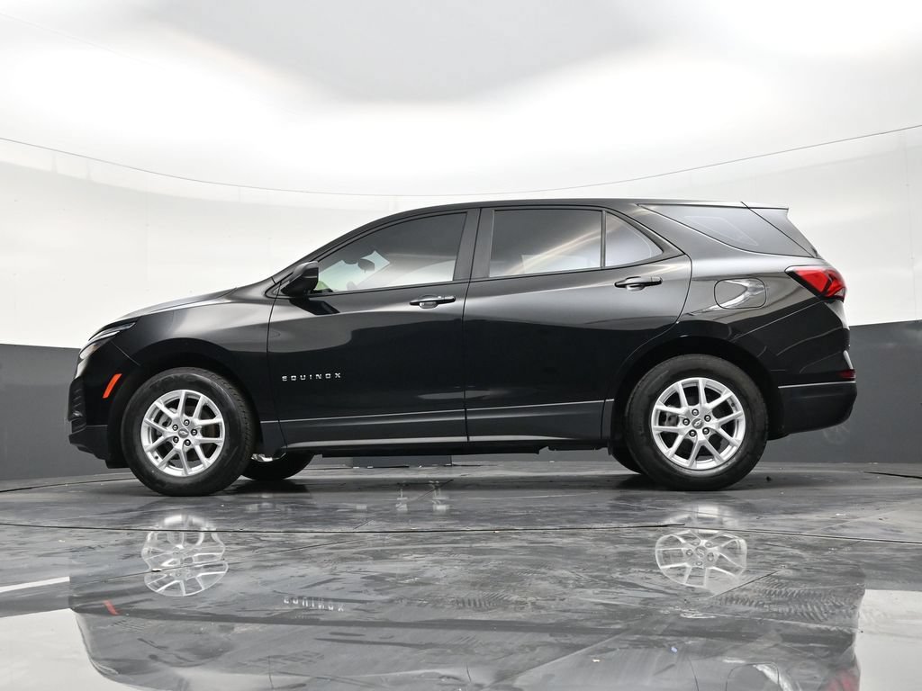 Used 2024 Chevrolet Equinox LS FWD image 18
