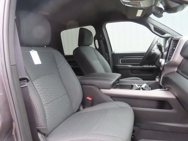 New 2026 RAM 3500 Big Horn AWD/4WD image 26