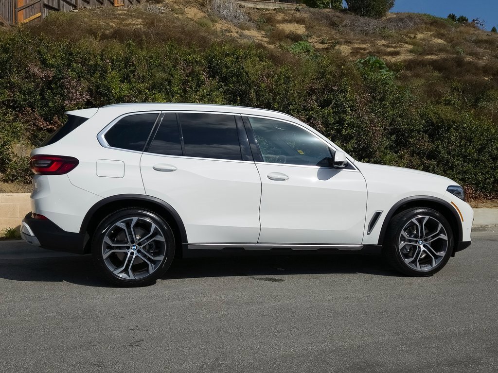 Certified 2023 BMW X5 sDrive40i w/ Parking Assistance Package image 4