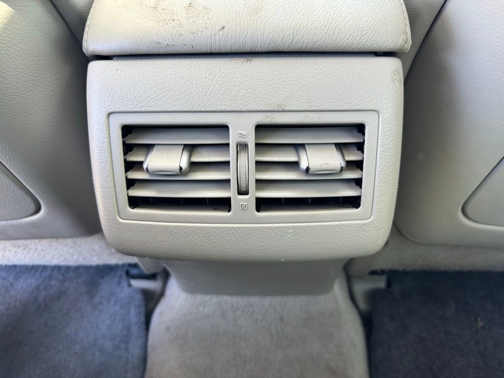 Used 2007 Toyota Camry XLE FWD image 7
