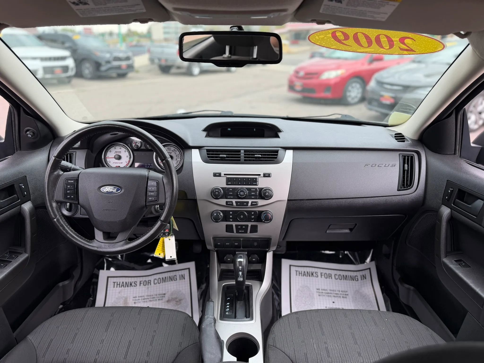 Used 2009 Ford Focus SE image 25