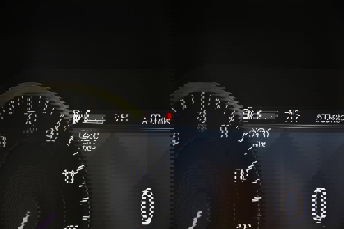 Used 2023 Land Rover Discovery S R-Dynamic image 42