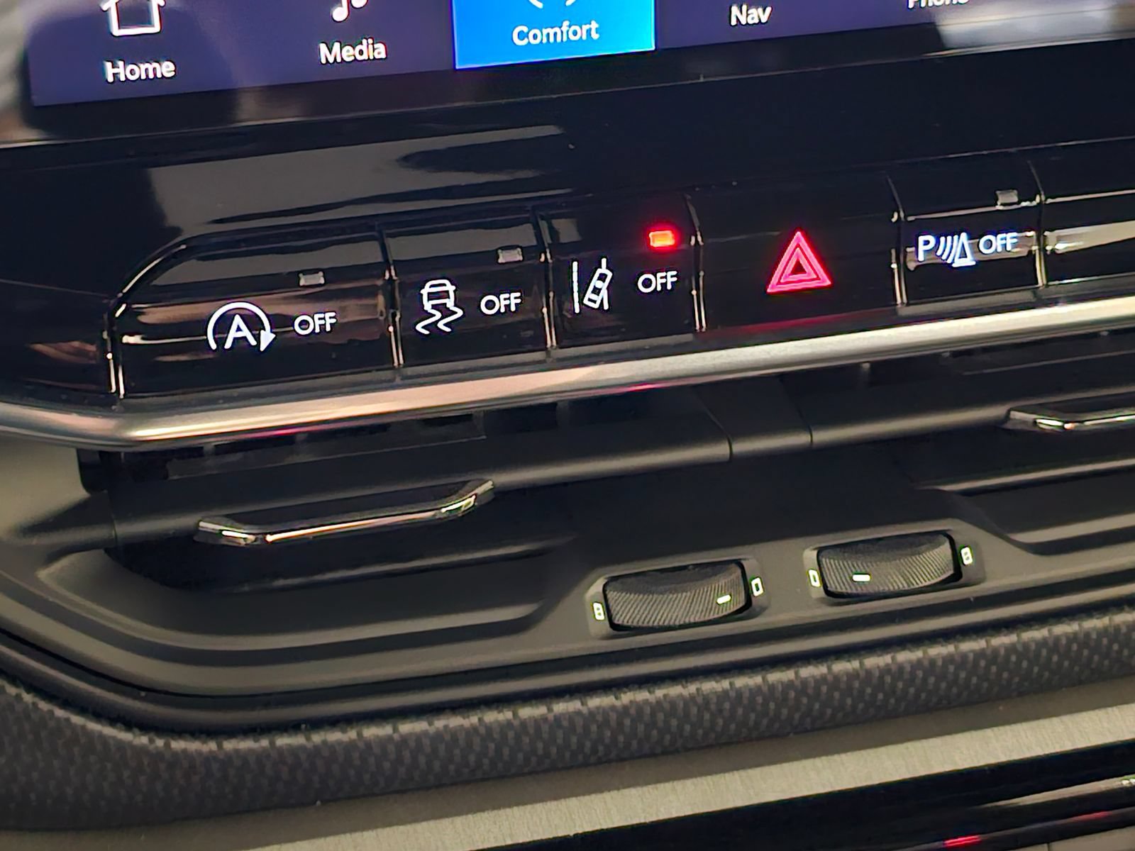 New 2026 Jeep Compass Trailhawk AWD/4WD image 14
