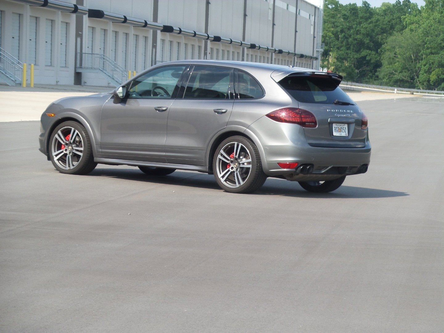Used 2013 Porsche Cayenne GTS image 3