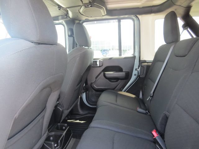 Used 2023 Jeep Wrangler Unlimited Sport AWD/4WD image 12