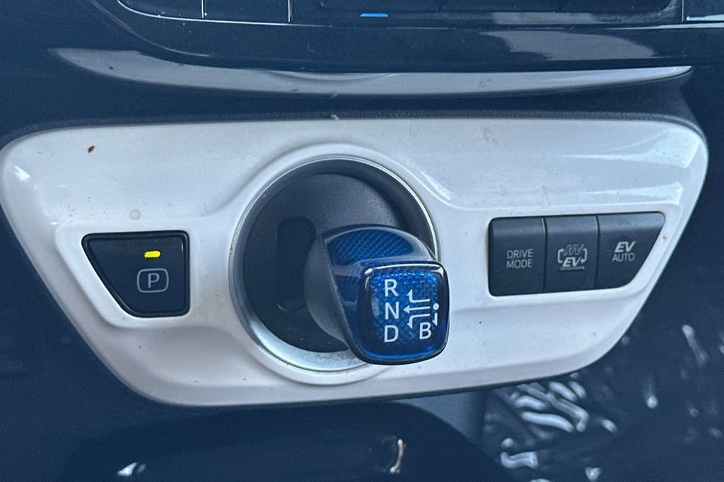 Used 2019 Toyota Prius Prime Plus image 19