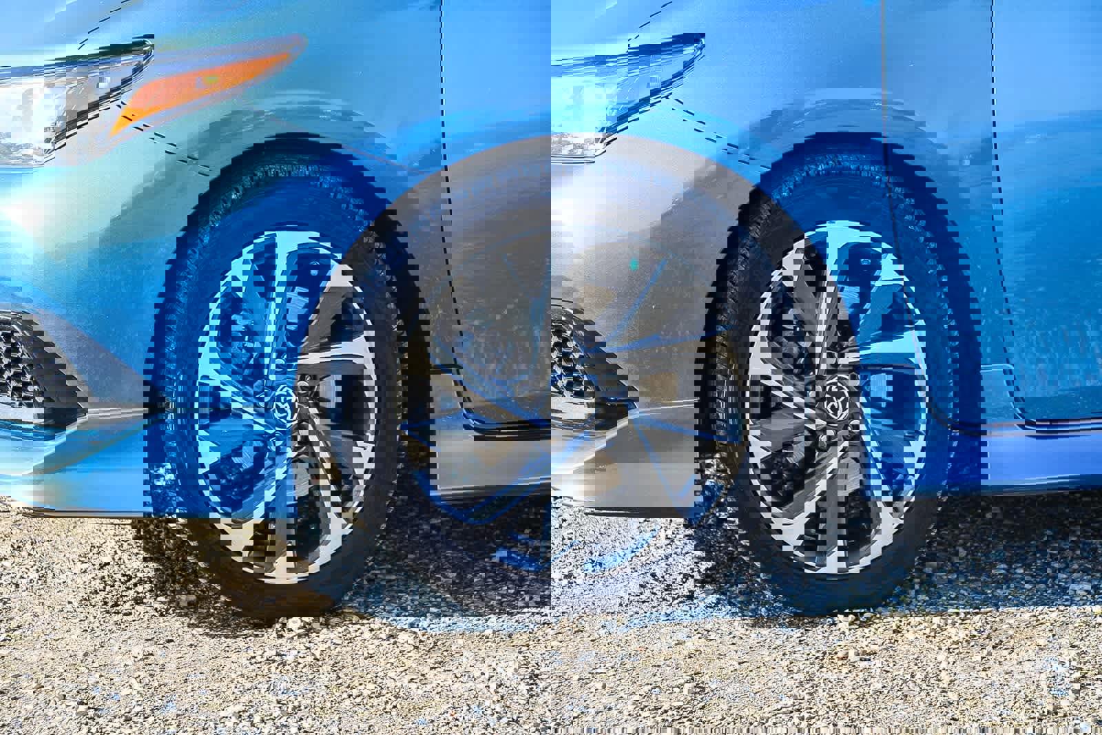 Used 2018 Toyota Corolla iM image 8